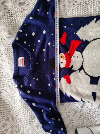 Vestido de punto navideño con muñeco de nieve