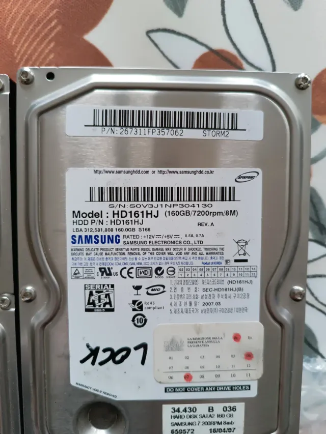 Hard Disk Drive Lockati Varie Misure