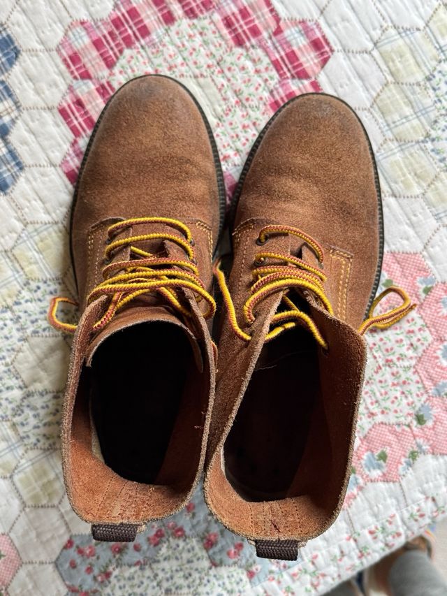 Botas pele castanhas atacador amarelo tamanho 38