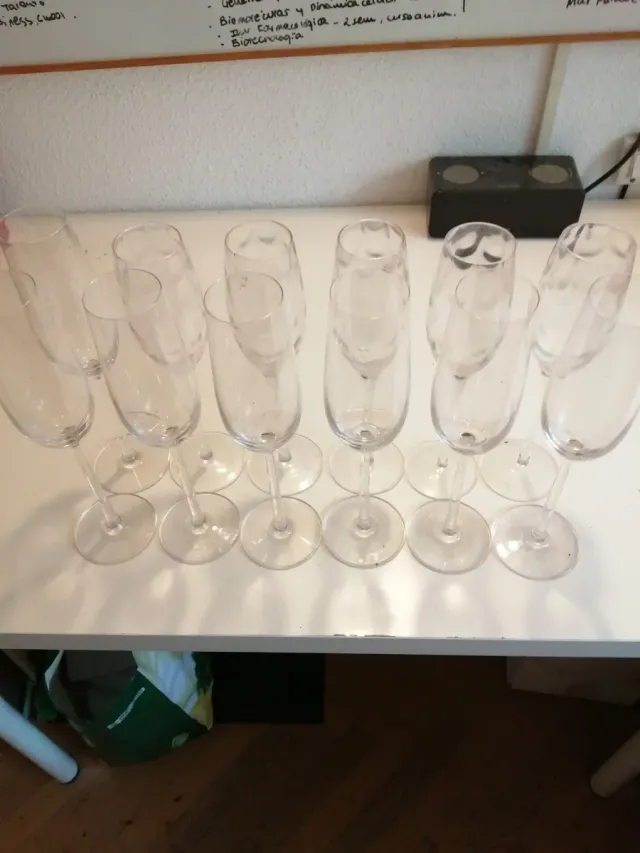 Juego 12 copas cava Bohemia y Viselad