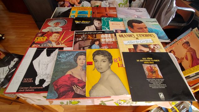 lote de 268 vinilos,recoger en marid o enviar agen