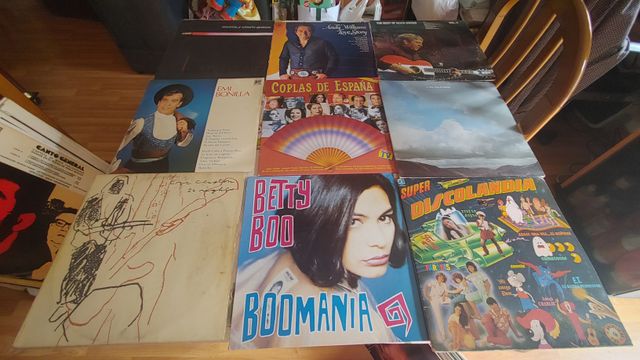 lote de 268 vinilos,recoger en marid o enviar agen