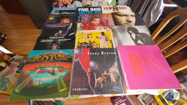 lote de 268 vinilos,recoger en marid o enviar agen
