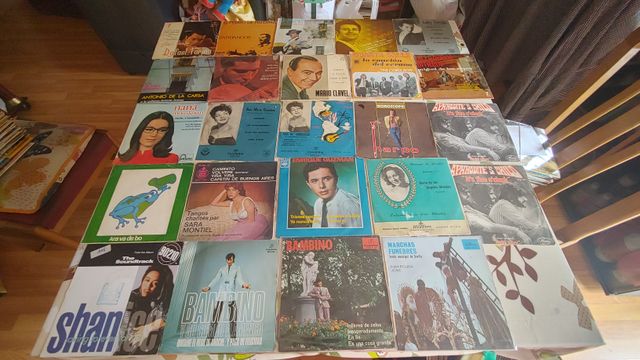 lote de 268 vinilos,recoger en marid o enviar agen