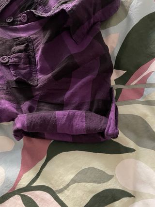 Camisa larga cuadros morado y negro