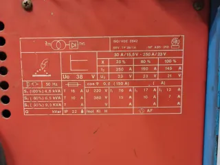 Maquina soldar Fro modelo TriArc Practic 253 Plus