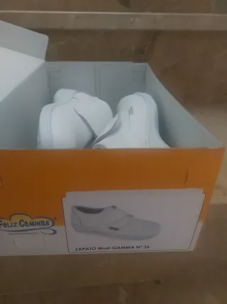 Zapatos de trabajo Feliz Caminar blancos