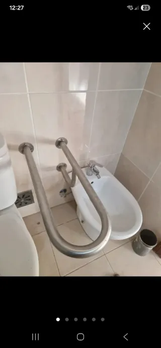 Apoios WC e Bracelete Verde