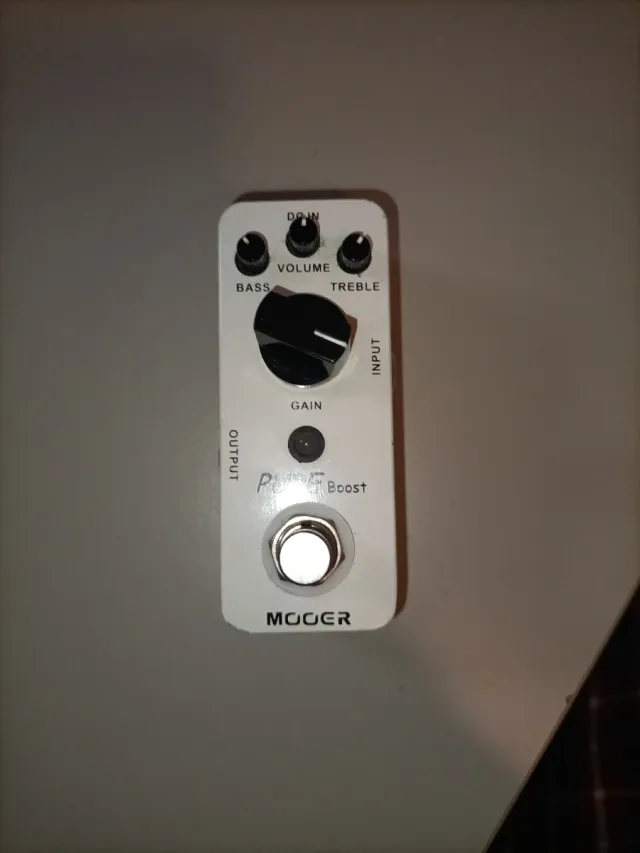 Mooer Pure Boost Pedal