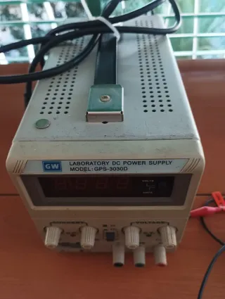 Alimentatore Laboratorio GW Instek GPS-3030D