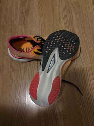 Zapatillas Puma Running Naranja y Rosa