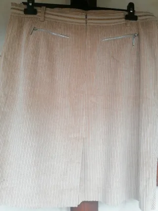 Falda pana Adolfo Domínguez Talla 54 Beige