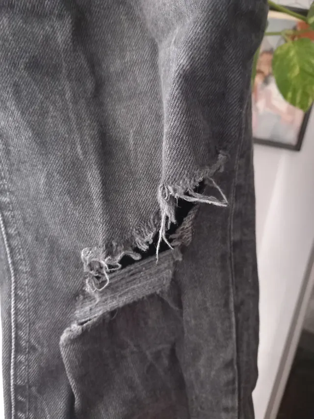 Pantalón negro skinny fitt