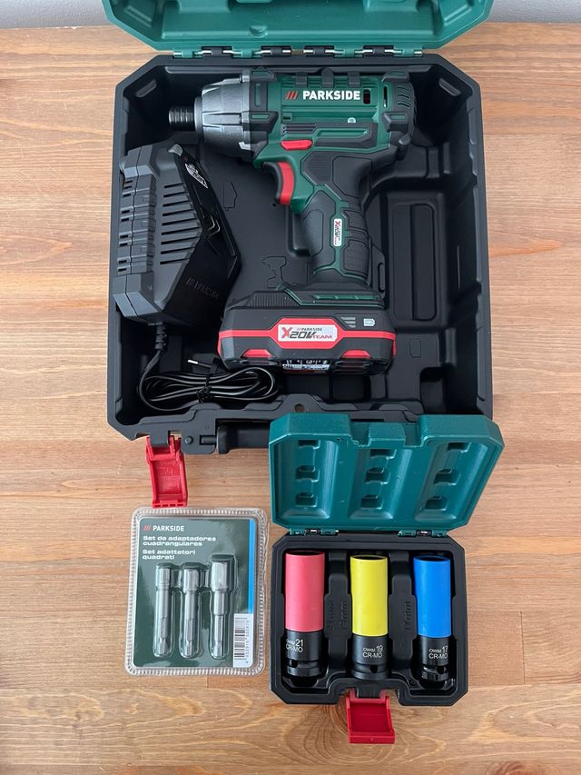 Aparafusadora de impacto recarregável 20V