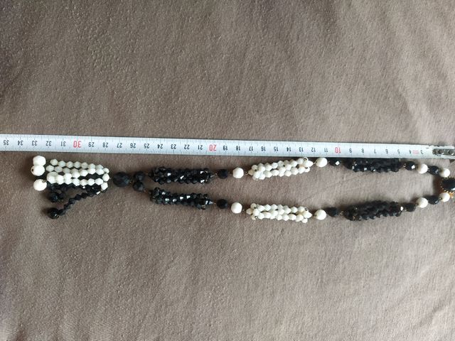 Collar antiguo de cristal tallado