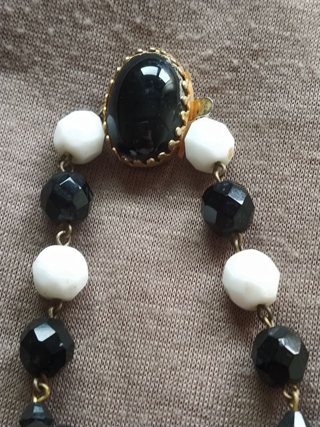 Collar antiguo de cristal tallado