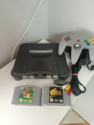 Nintendo 64. Zelda y Mario. Buen estado.