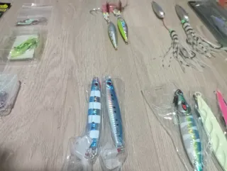 Señuelos de Jigging y Anzuelos de jigging
