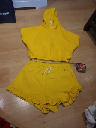 Conjunto deportivo Dixie amarillo