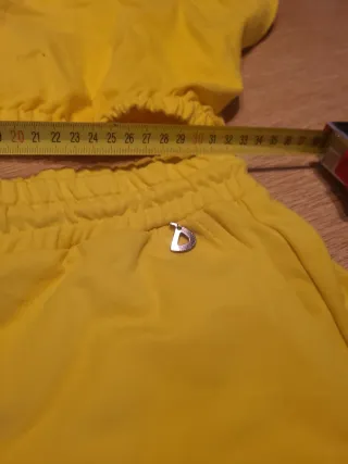 Conjunto deportivo Dixie amarillo