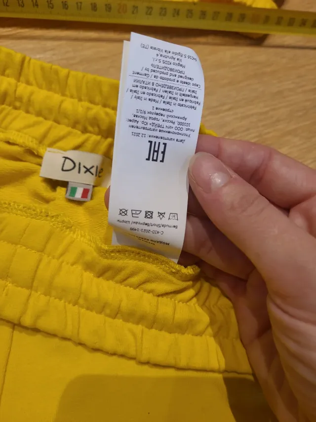 Conjunto deportivo Dixie amarillo