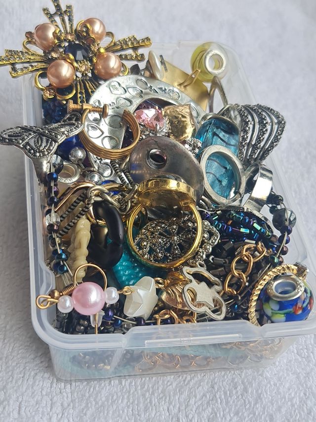 Lote de bisutería variada