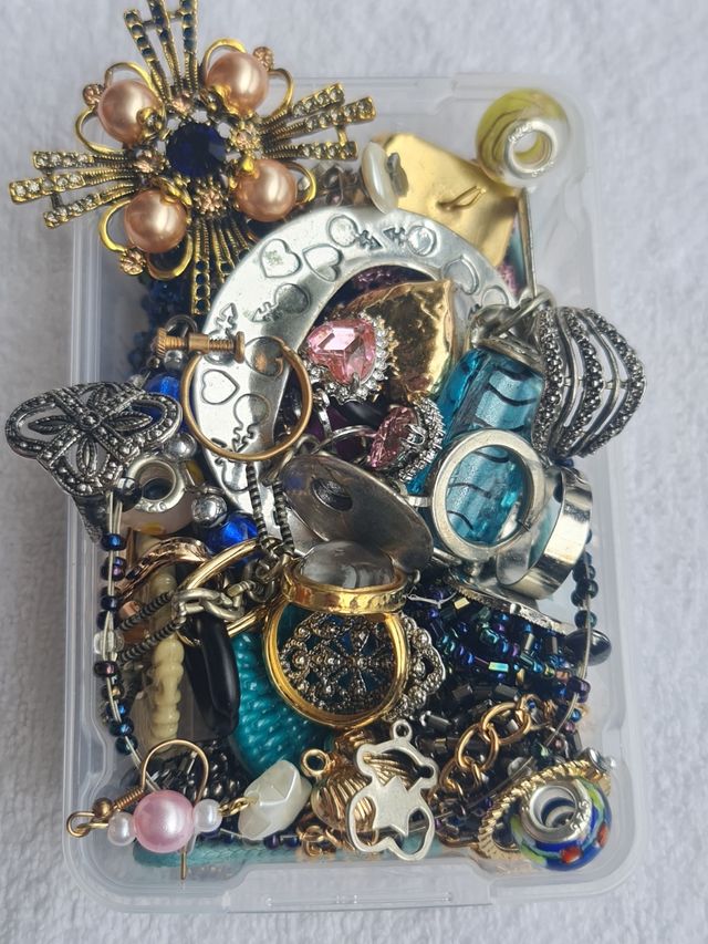 Lote de bisutería variada
