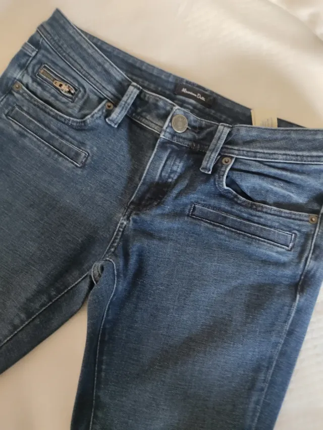 Pantalón vaquero pitillo Massimo Dutti azul