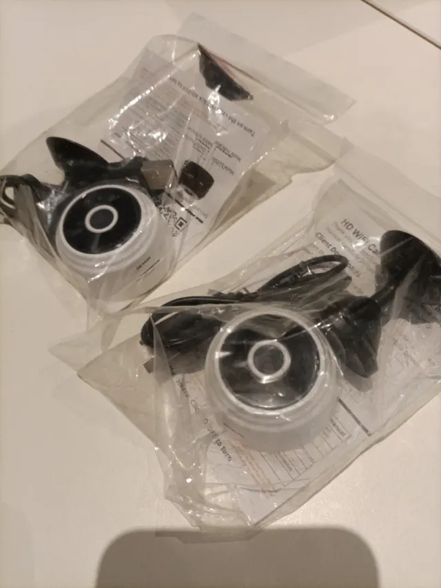 2 Mini Cámaras WiFi HD