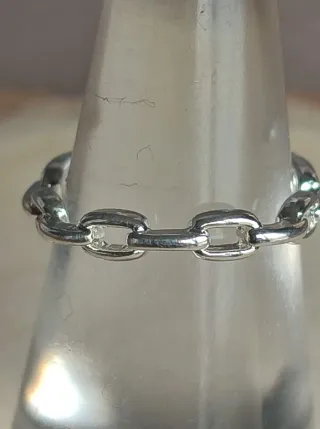 Anillo de plata estilo cadena