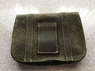 Bolso pequeño de piel verde