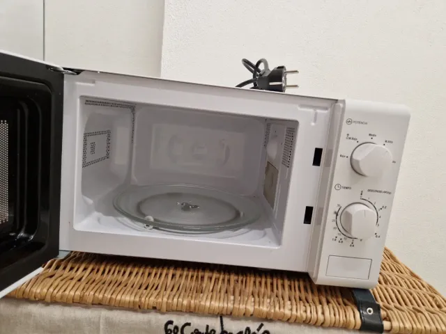 Microondas Saivod blanco