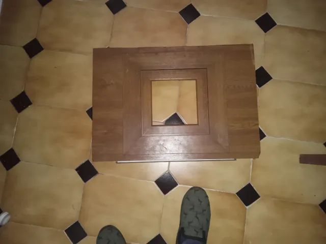 Marco de ventana o puerta de madera