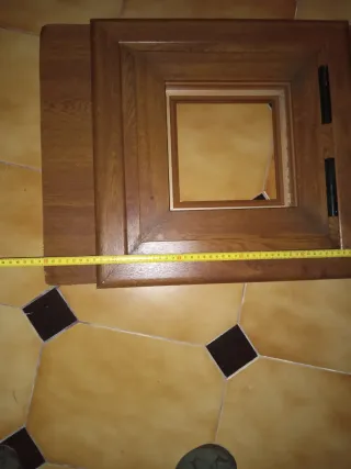 Marco de ventana o puerta de madera