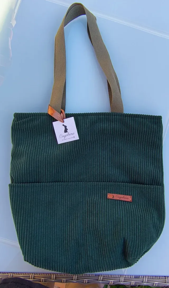 Tote bag de pana verde bosque con cremallera
