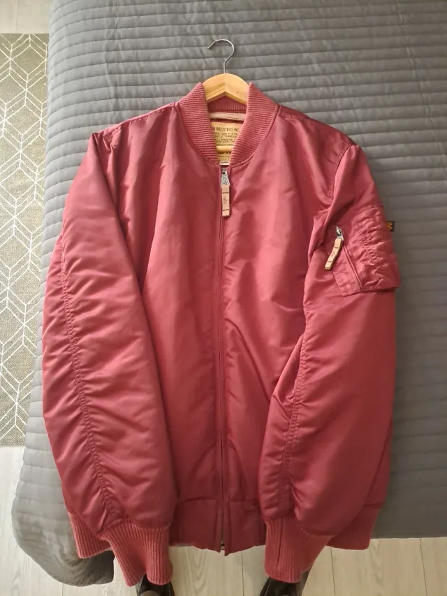 Chaqueta Bomber Alpha Industries Roja Talla M