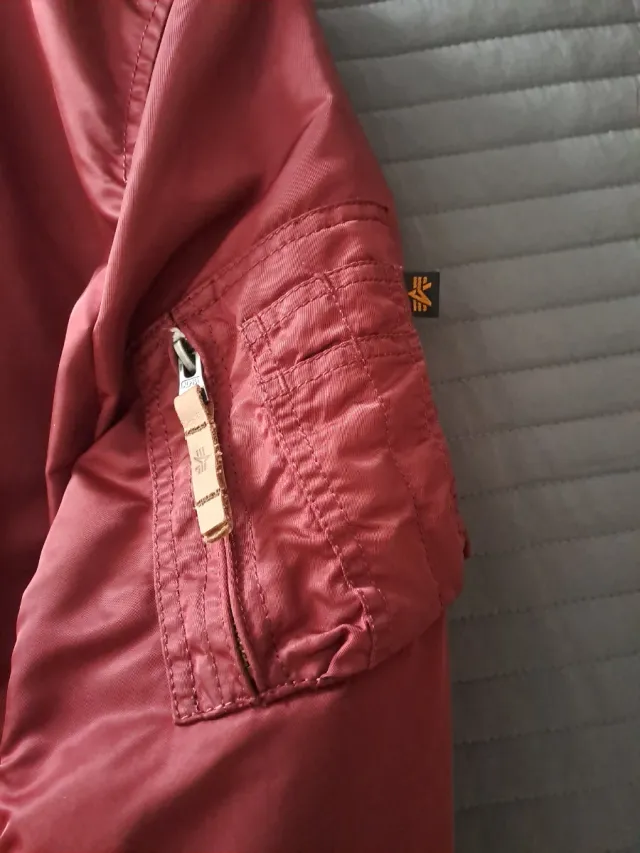 Chaqueta Bomber Alpha Industries Roja Talla M