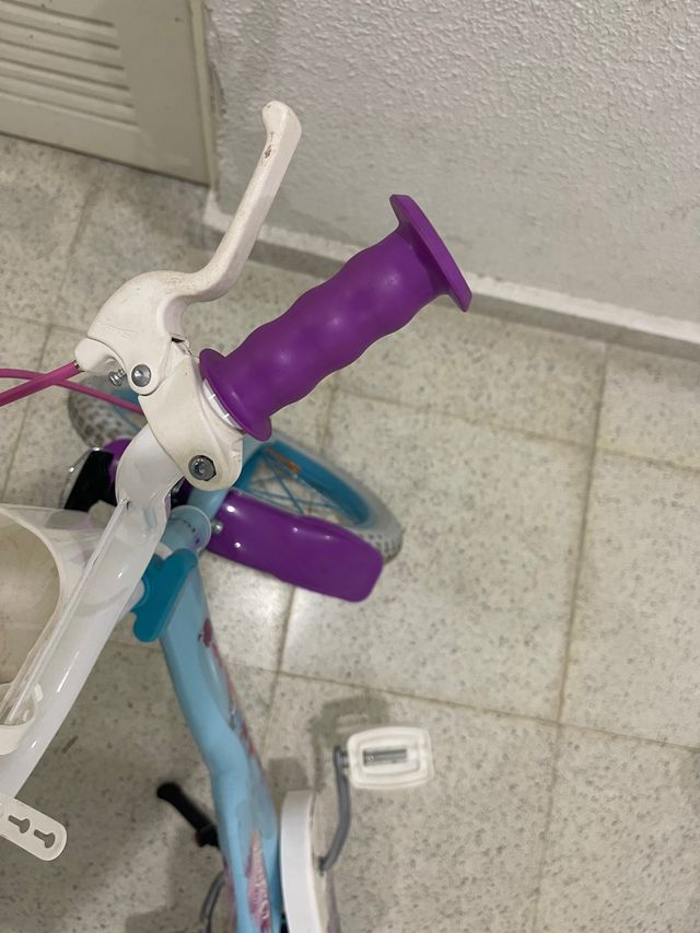 Bicicleta Frozen Infantil, 16 pulgadas.