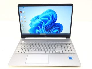 Portátil HP 15S-FQ2159NS i3 8GB 256GB SSD