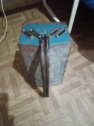 Caja de herramientas vintage HECO