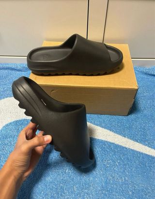 Adidas Yeezy Slide Onyx EU 45 / US 11
