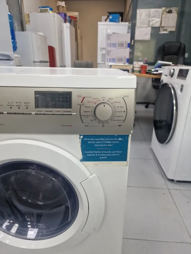 Lavadora secadora Balay 5kg + 2.5kg