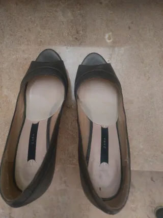 Zapatos de tacón Zara grises mujer