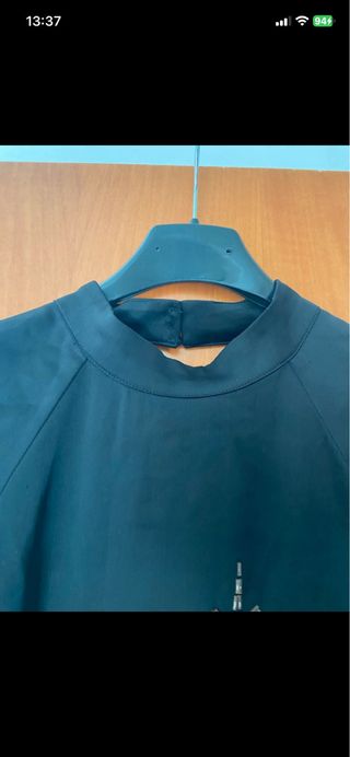 Abito donna nero con decorazioni color oro