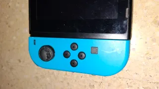 Nintendo Switch + Juegos y Accesorios