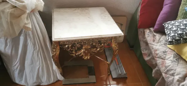 Mesa de centro mármol y hierro dorado