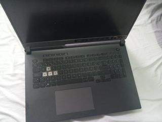Portátil Gaming Asus ROG Strix G713