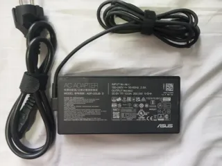 Portátil Gaming Asus ROG Strix G713