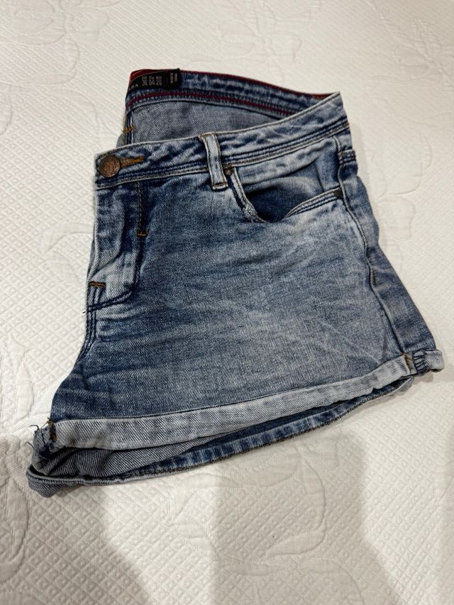 Shorts vaqueros Zara