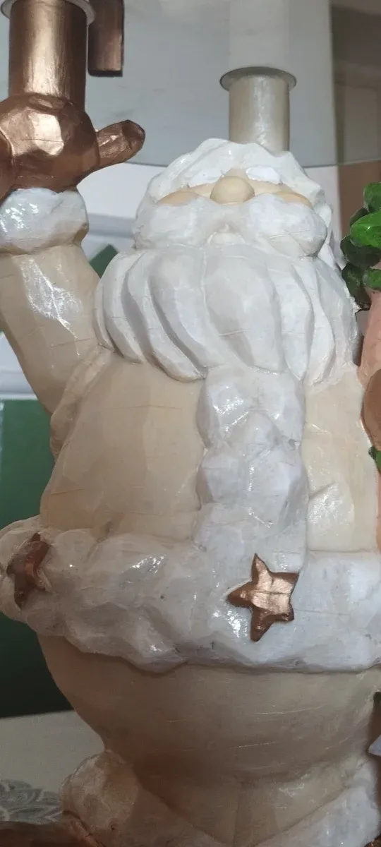 Papá Noel hecho a mano en nácar